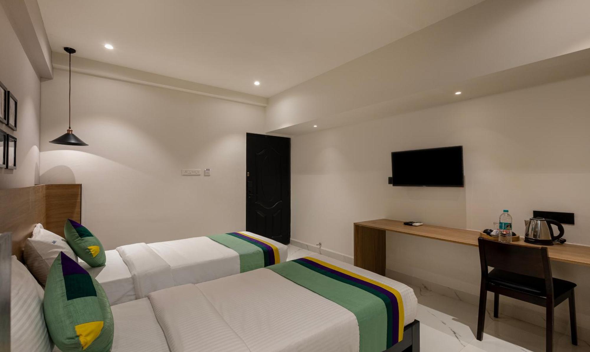 Treebo Premium Vapr Ashok Nagar Hotel Csennai Kültér fotó