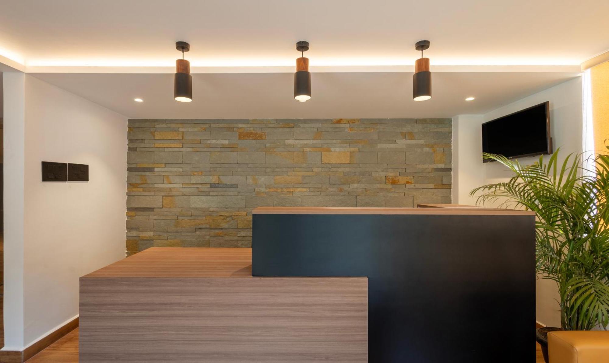Treebo Premium Vapr Ashok Nagar Hotel Csennai Kültér fotó
